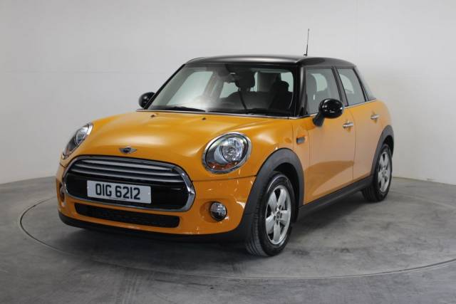 2015 Mini Hatchback 1.5 Cooper 5dr Auto