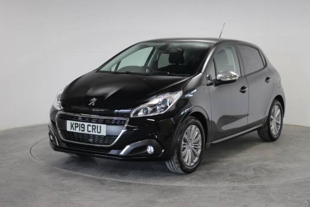 2019 Peugeot 208 1.2 PureTech 82 Signature 5dr [Start Stop]