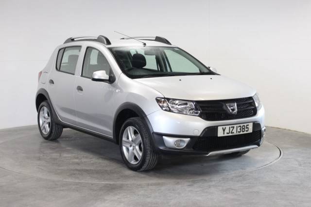 Dacia Sandero Stepway 0.9 TCe Ambiance 5dr [Start Stop] Hatchback Petrol Silver